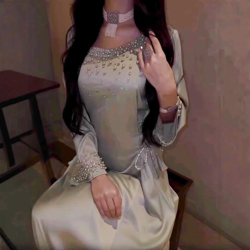 Mona