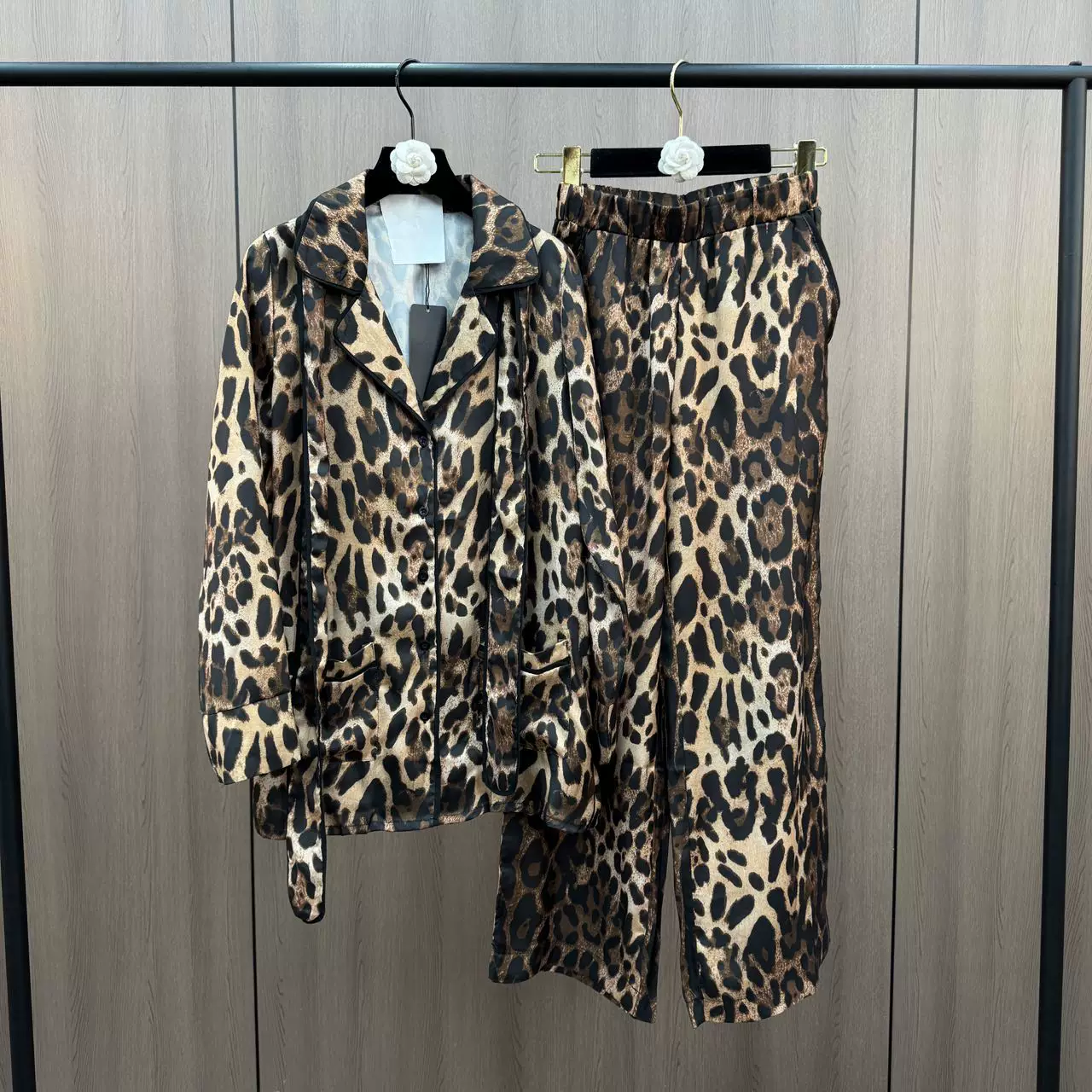 Atisha Leopard
